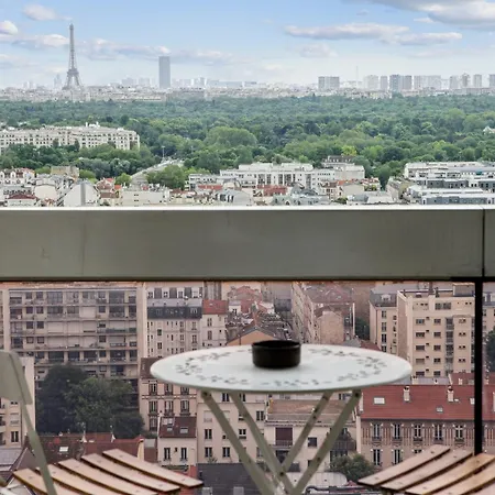 Charming Studio In - Eiffel Tower View