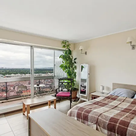 Charming Studio In - Eiffel Tower View شقة *