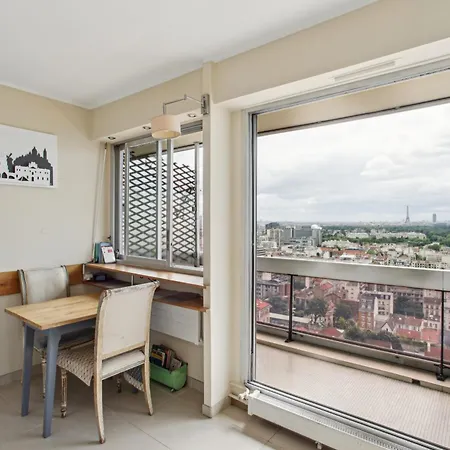 Charming Studio In - Eiffel Tower View بيتّو